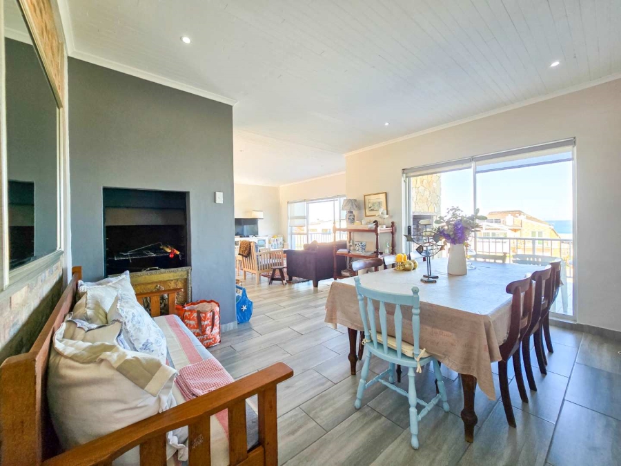 4 Bedroom Property for Sale in Jongensfontein Western Cape